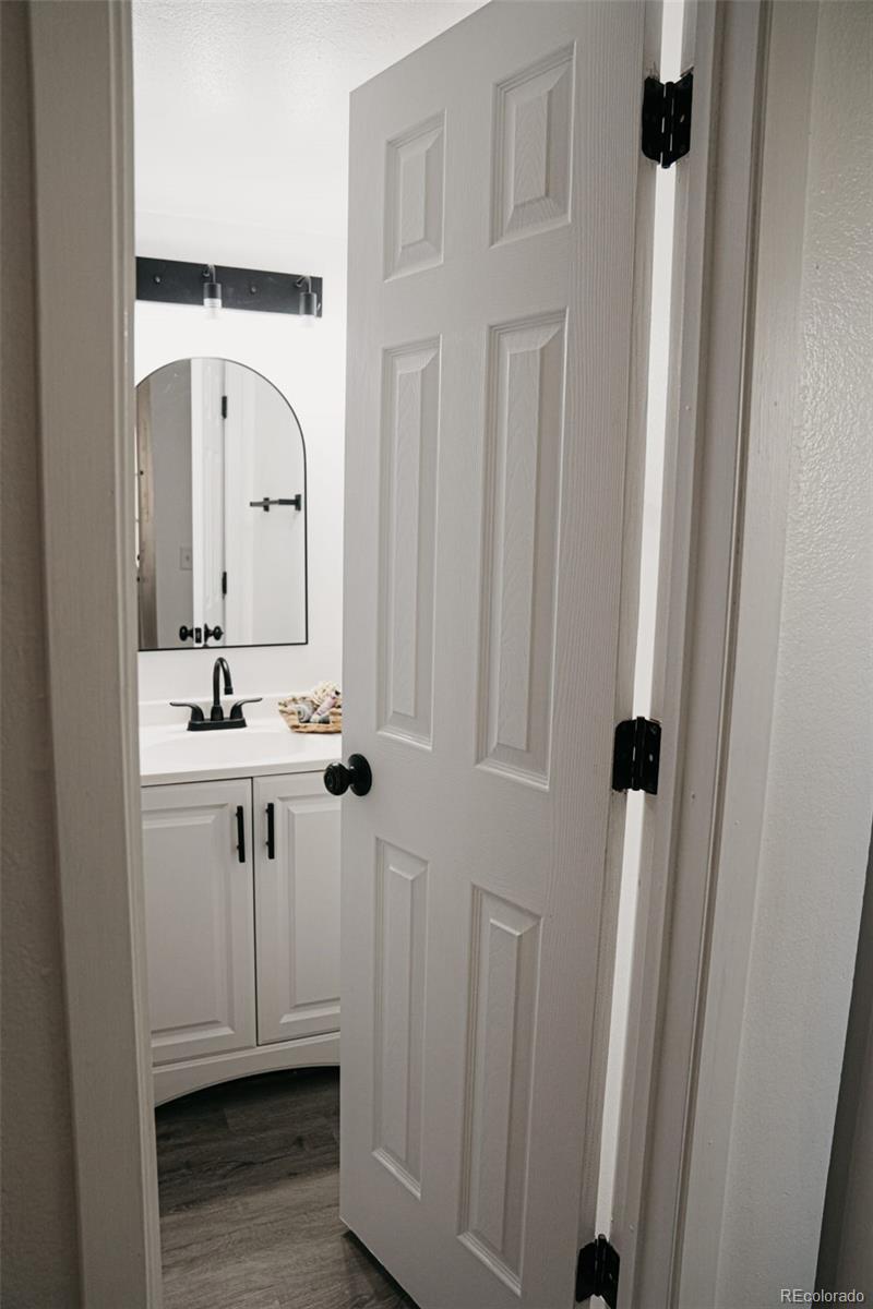 922 S Dearborn Way Unit: 20