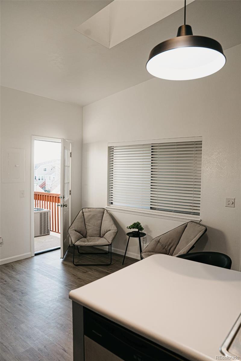 922 S Dearborn Way Unit: 20