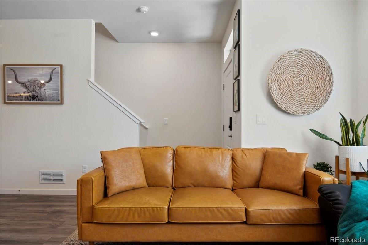 849 E 98th Avenue Unit: 1604