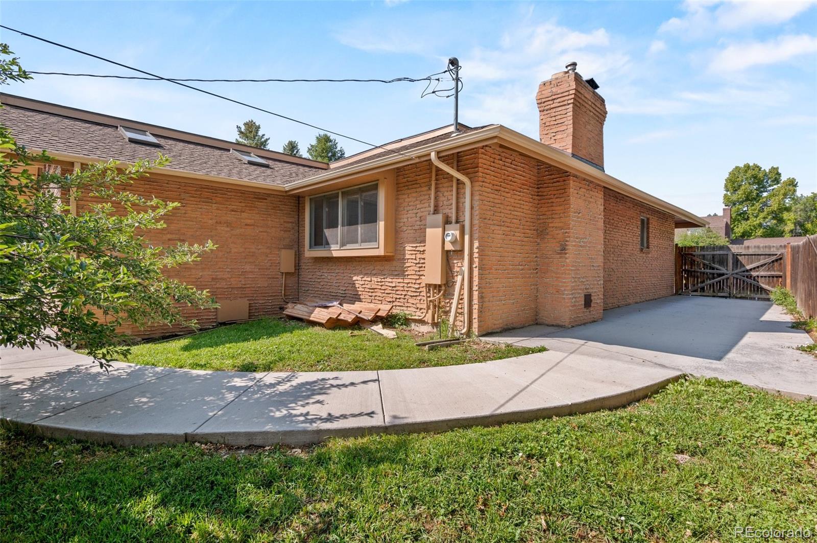 7014 S Kendall Court