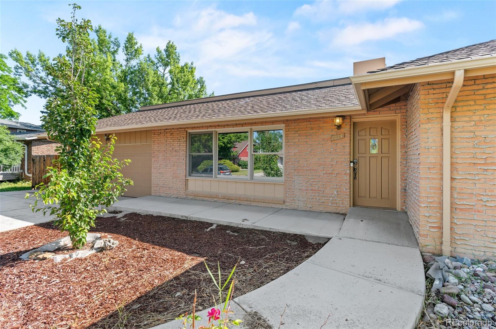 7014 S Kendall Court