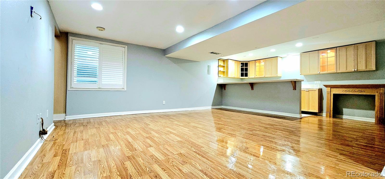 7873 S Windermere Circle