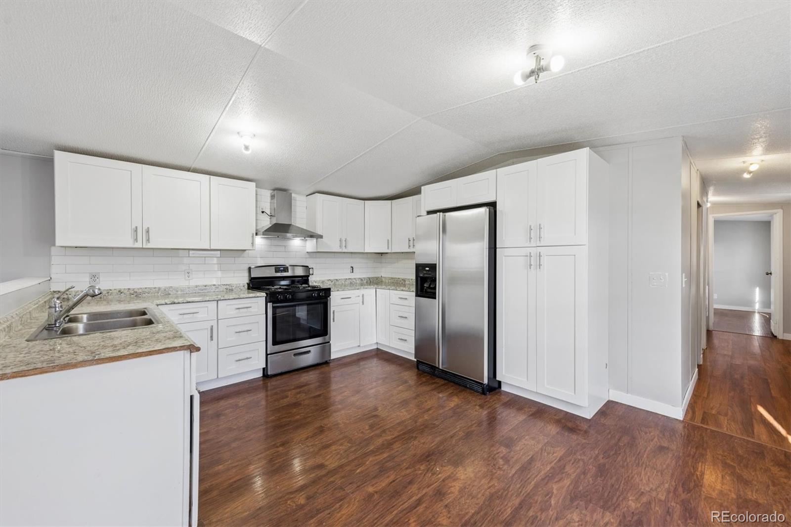 5231 Riverdale Lane