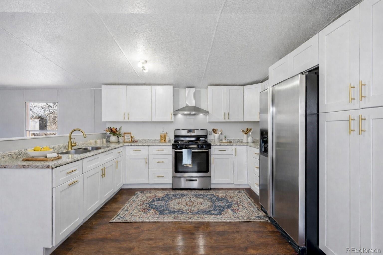 5231 Riverdale Lane