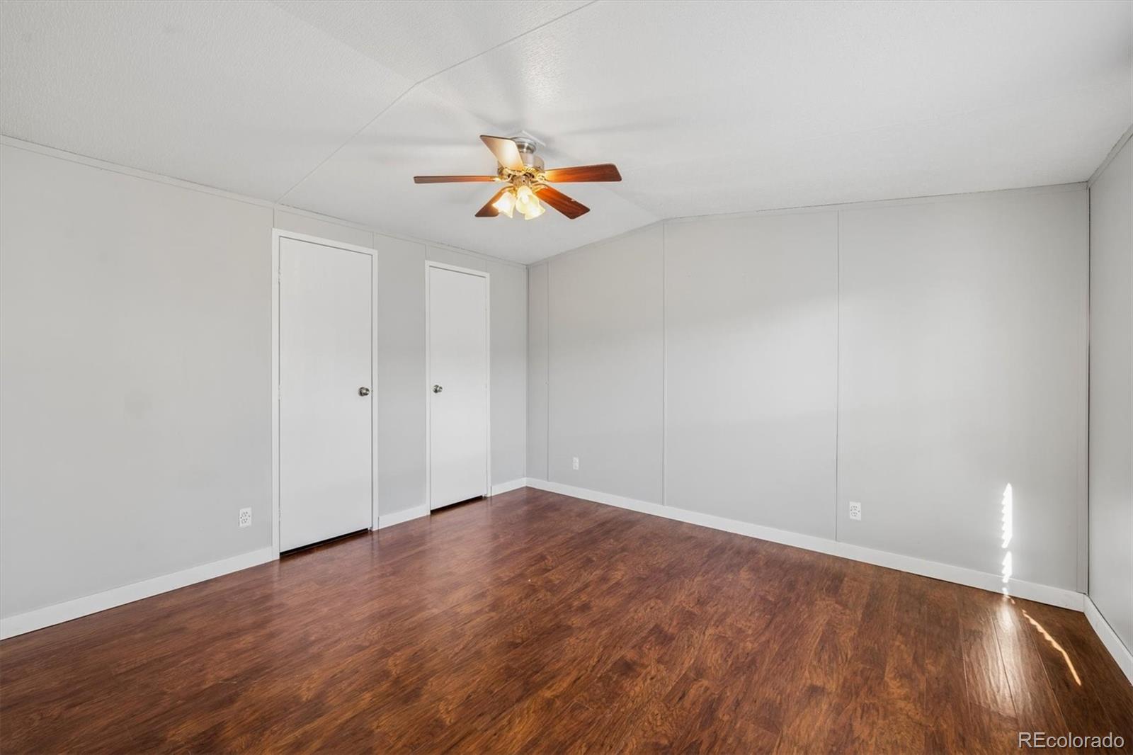 5231 Riverdale Lane