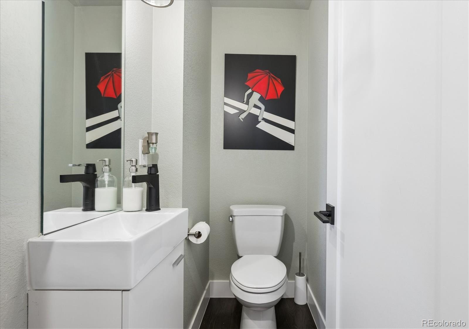 1583 Grove Street Unit: 2