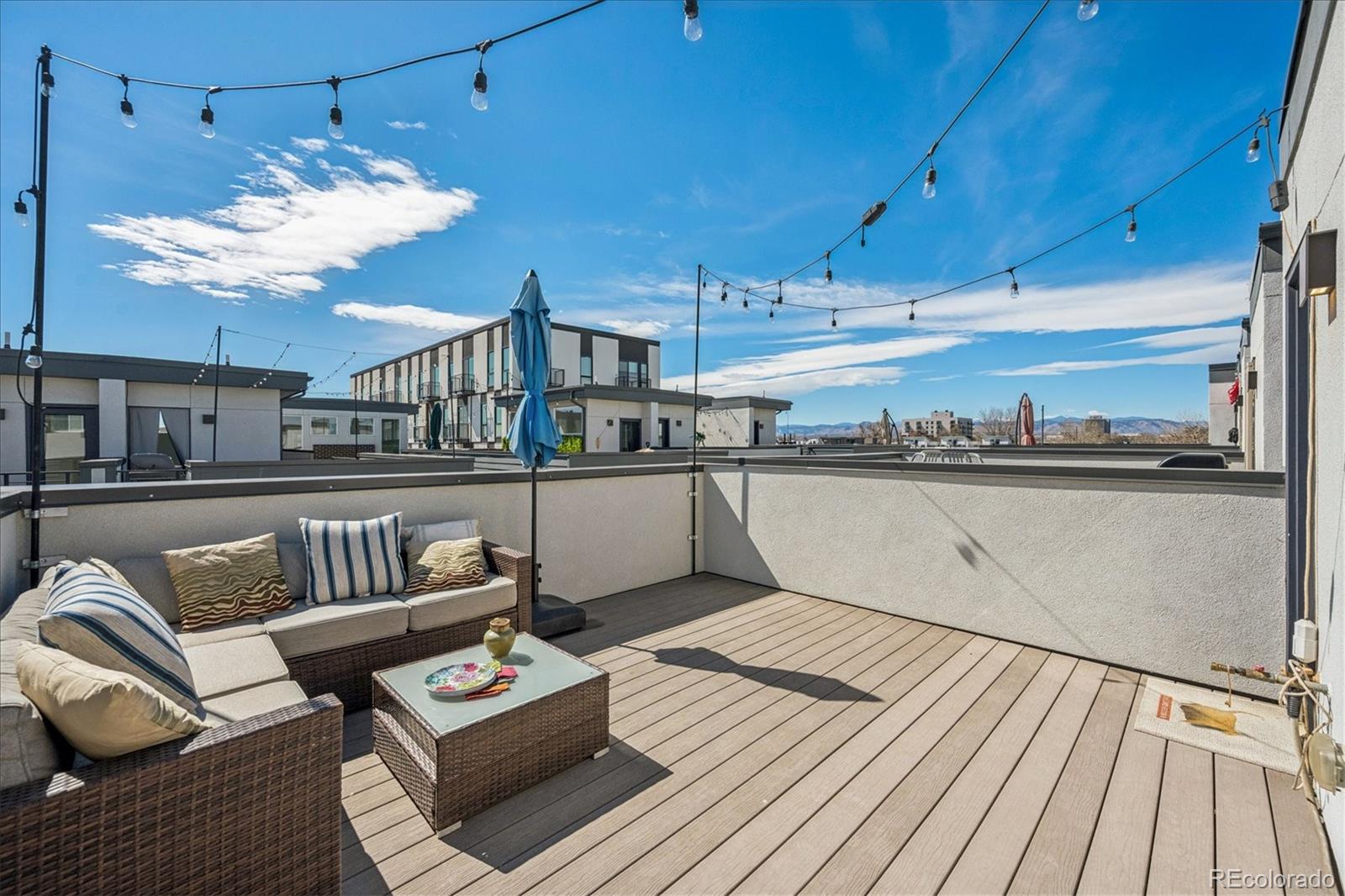 1583 Grove Street Unit: 2