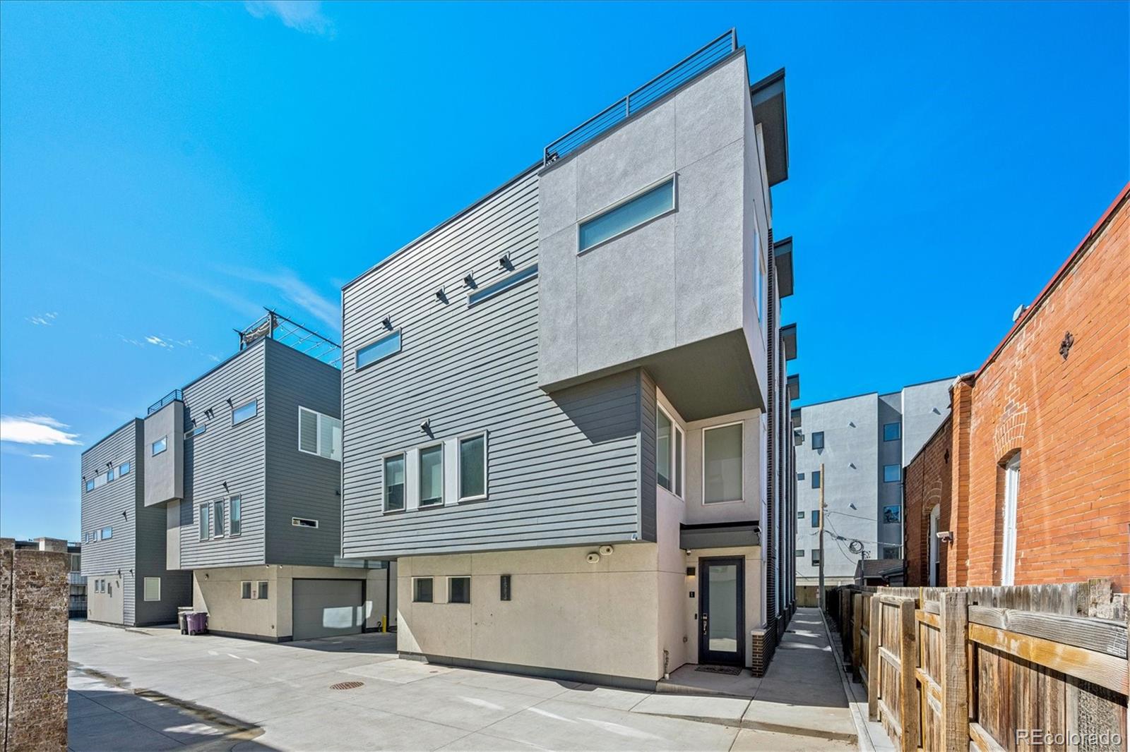 1583 Grove Street Unit: 2