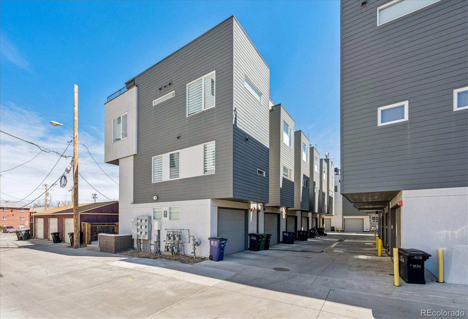 1583 Grove Street Unit: 2