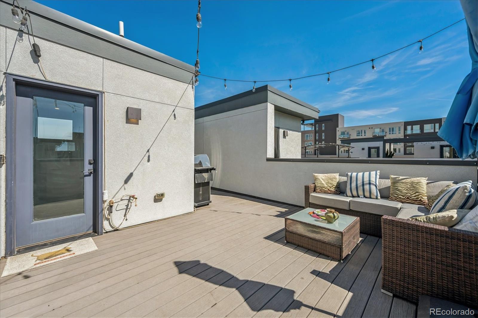 1583 Grove Street Unit: 2