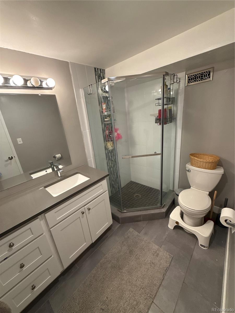 1155 N Ash Street Unit: 201