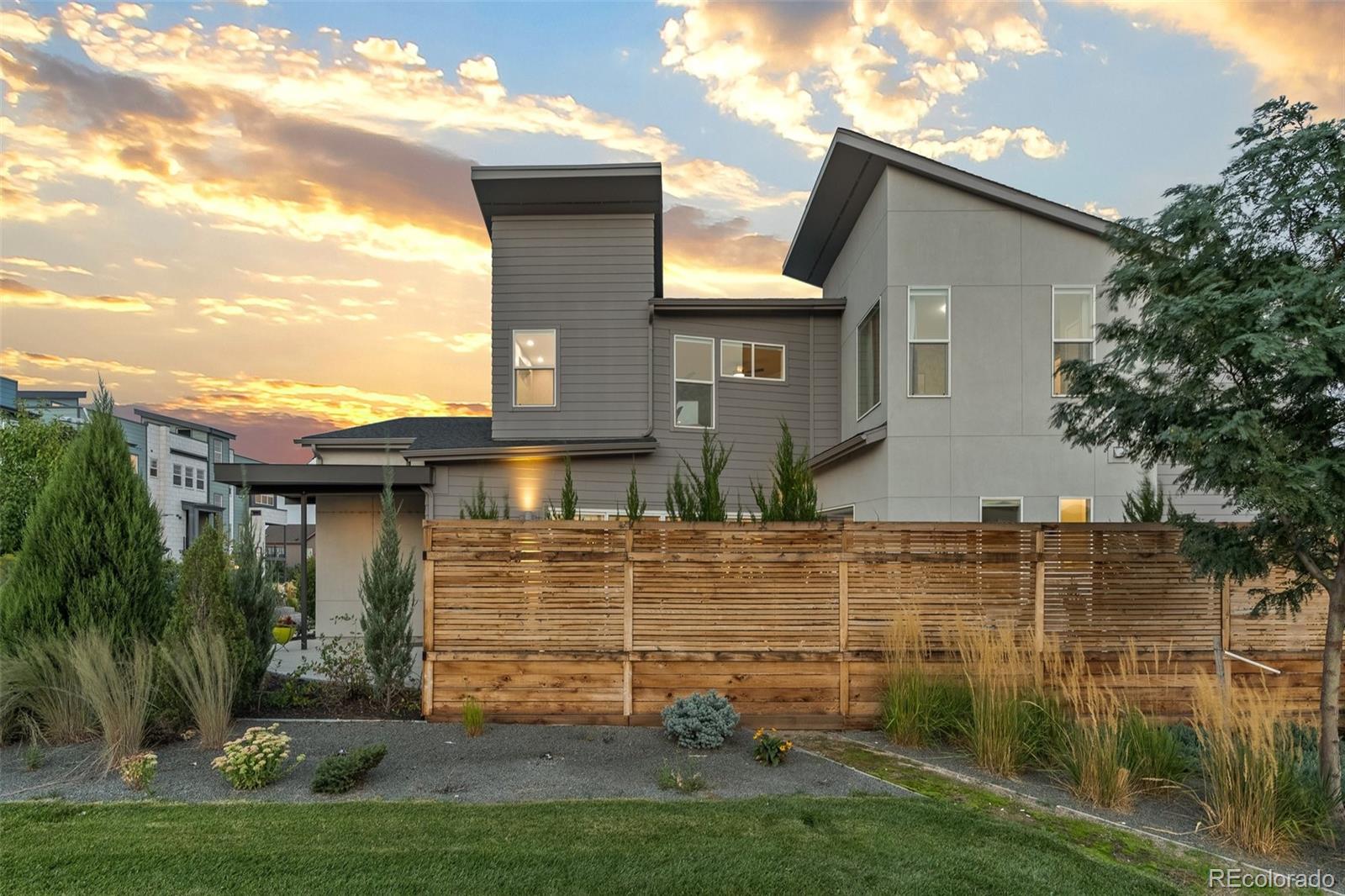 1580 W 67th Avenue