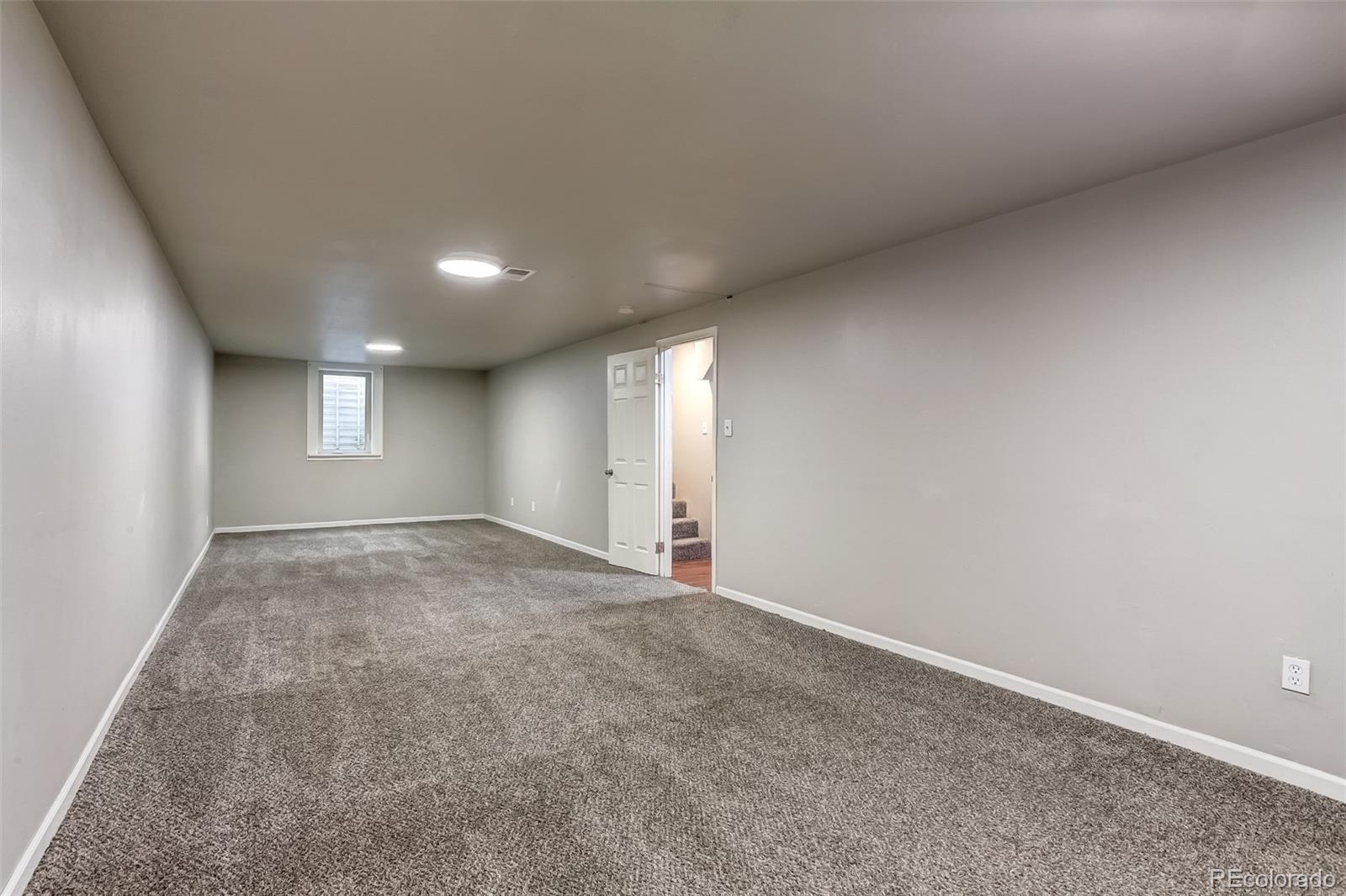 3692 N Hudson Street