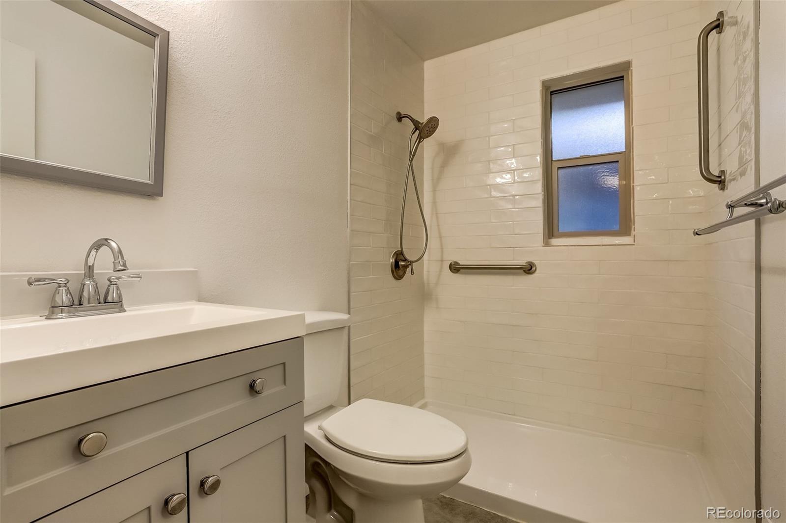 3692 N Hudson Street