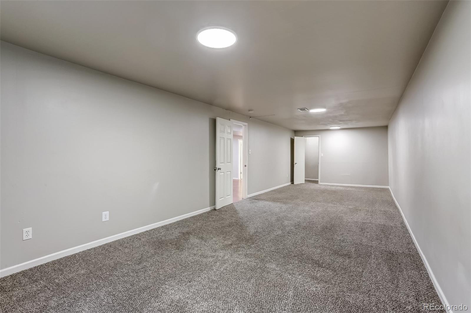 3692 N Hudson Street