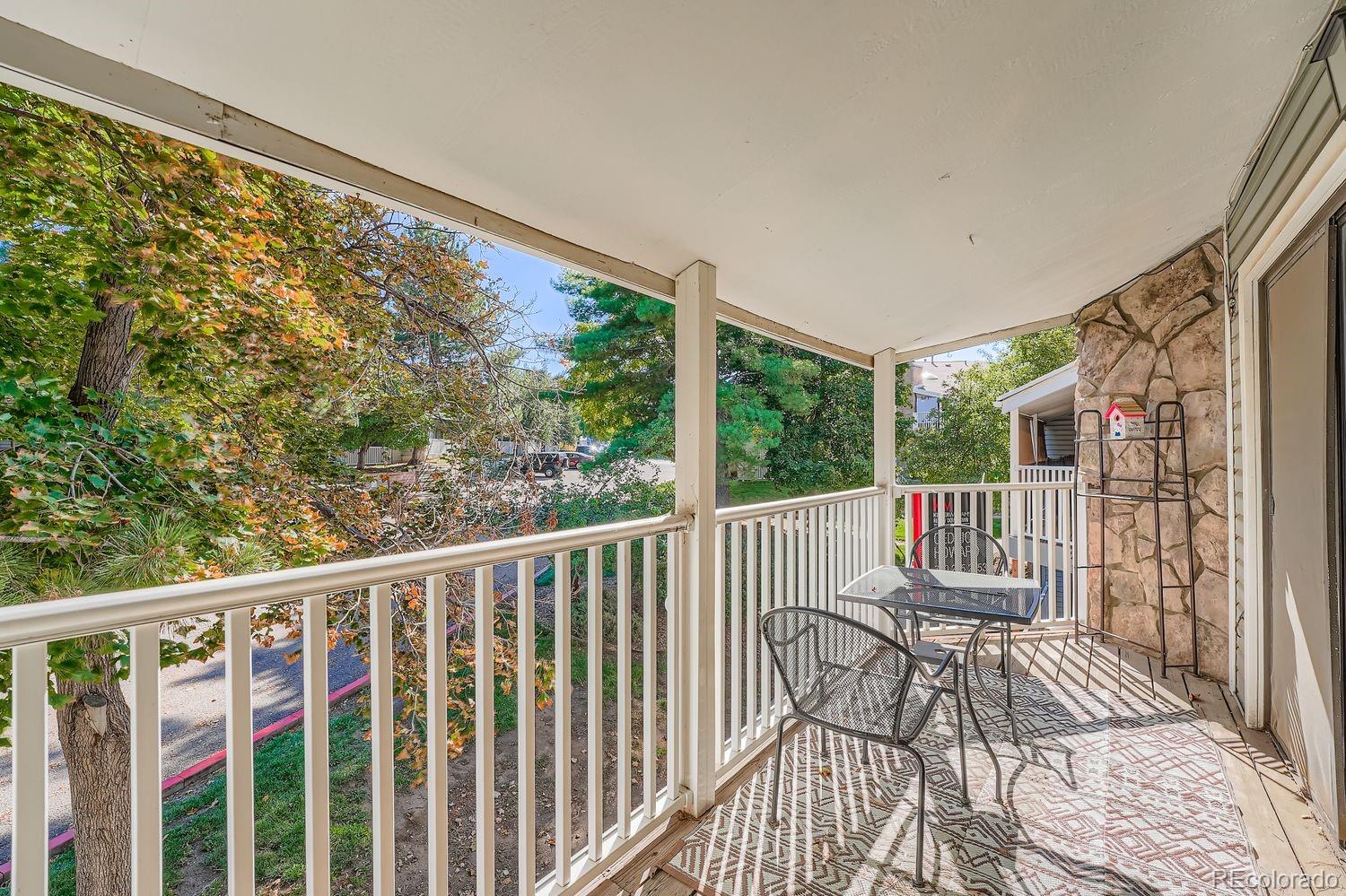 908 S Walden Way Unit: 201