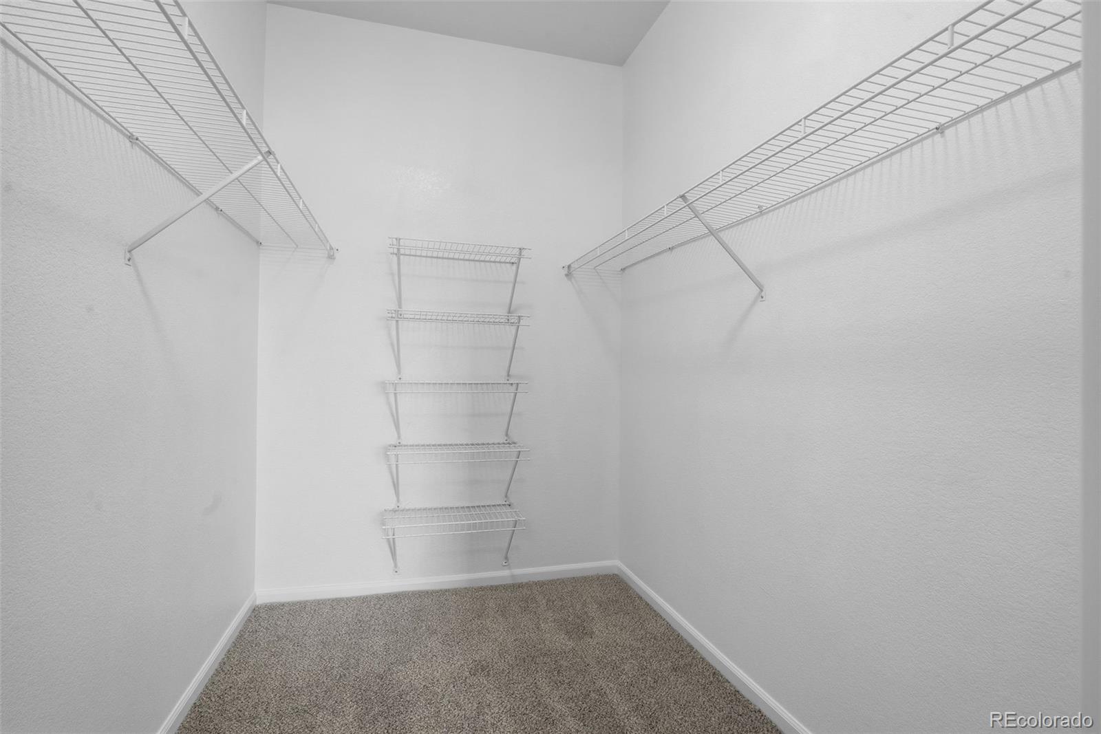 2800 Blue Sky Circle Unit: 2-208