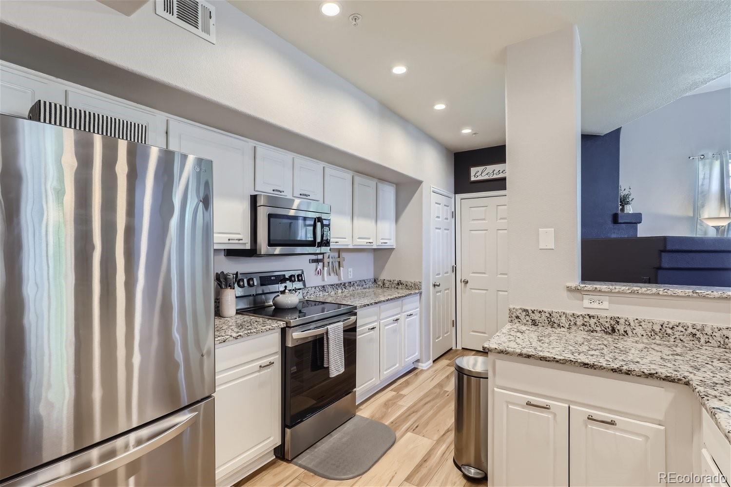 9590 E Florida Avenue Unit: 2025