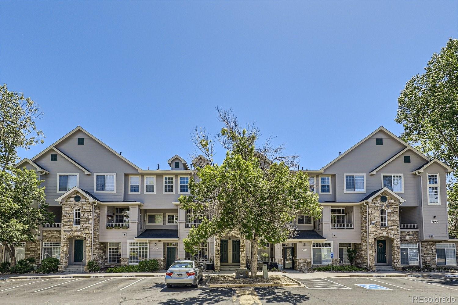 9590 E Florida Avenue Unit: 2025