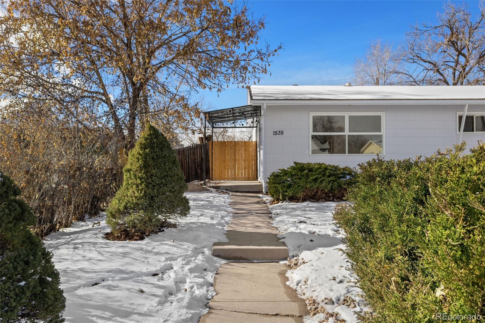 1535 S Xavier Street