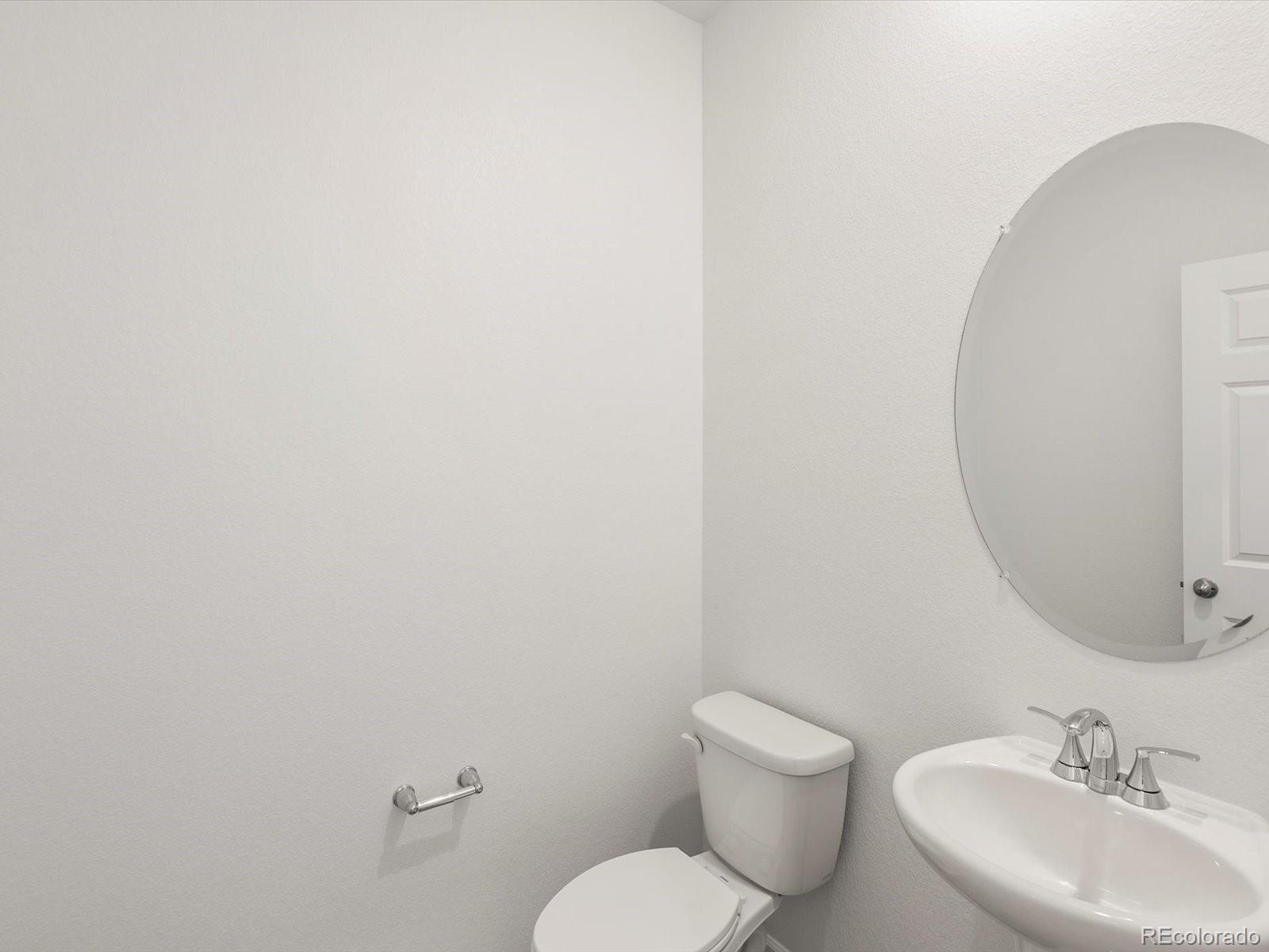 4694 Sugarcane Street