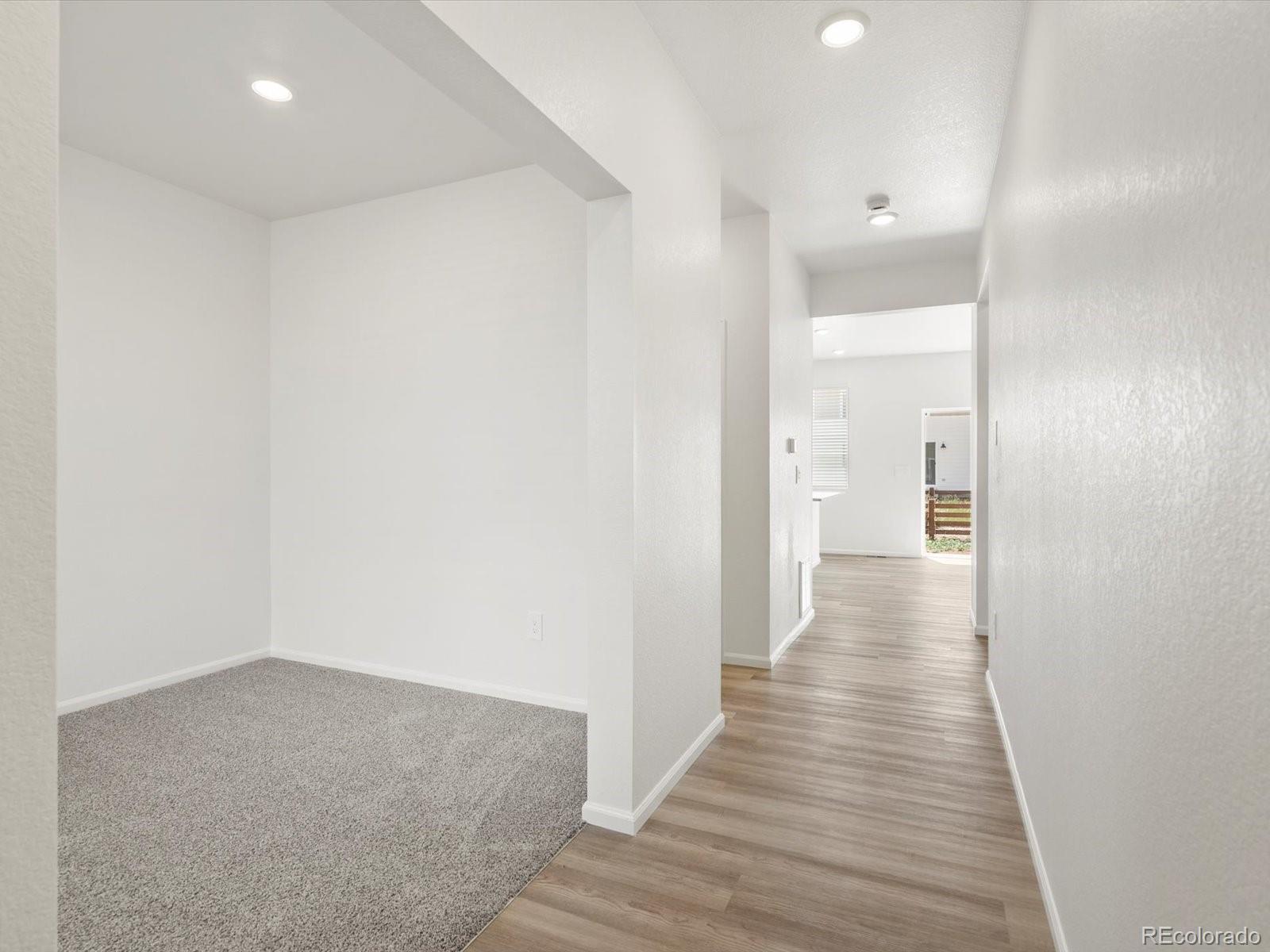 4694 Sugarcane Street