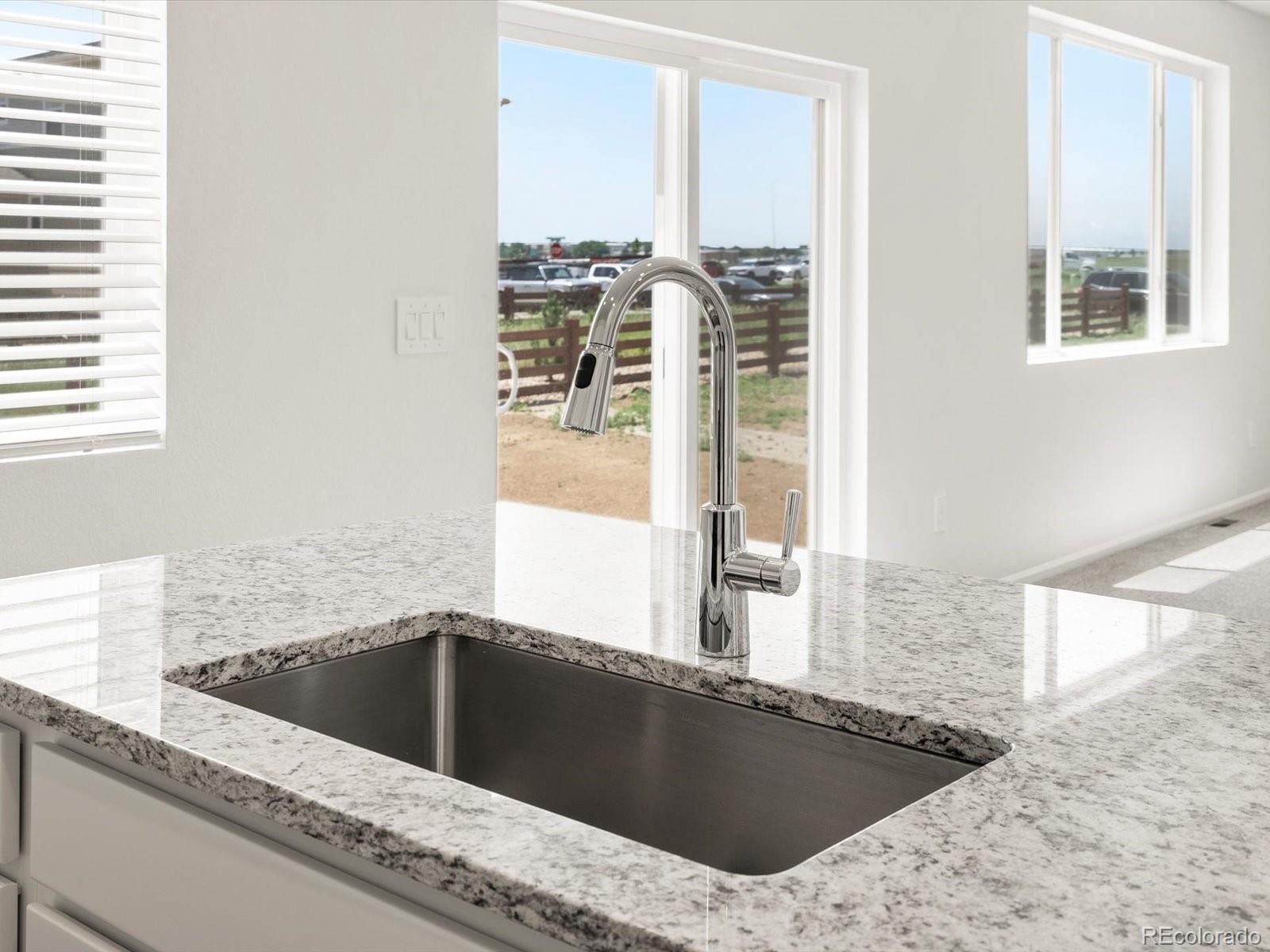 4694 Sugarcane Street