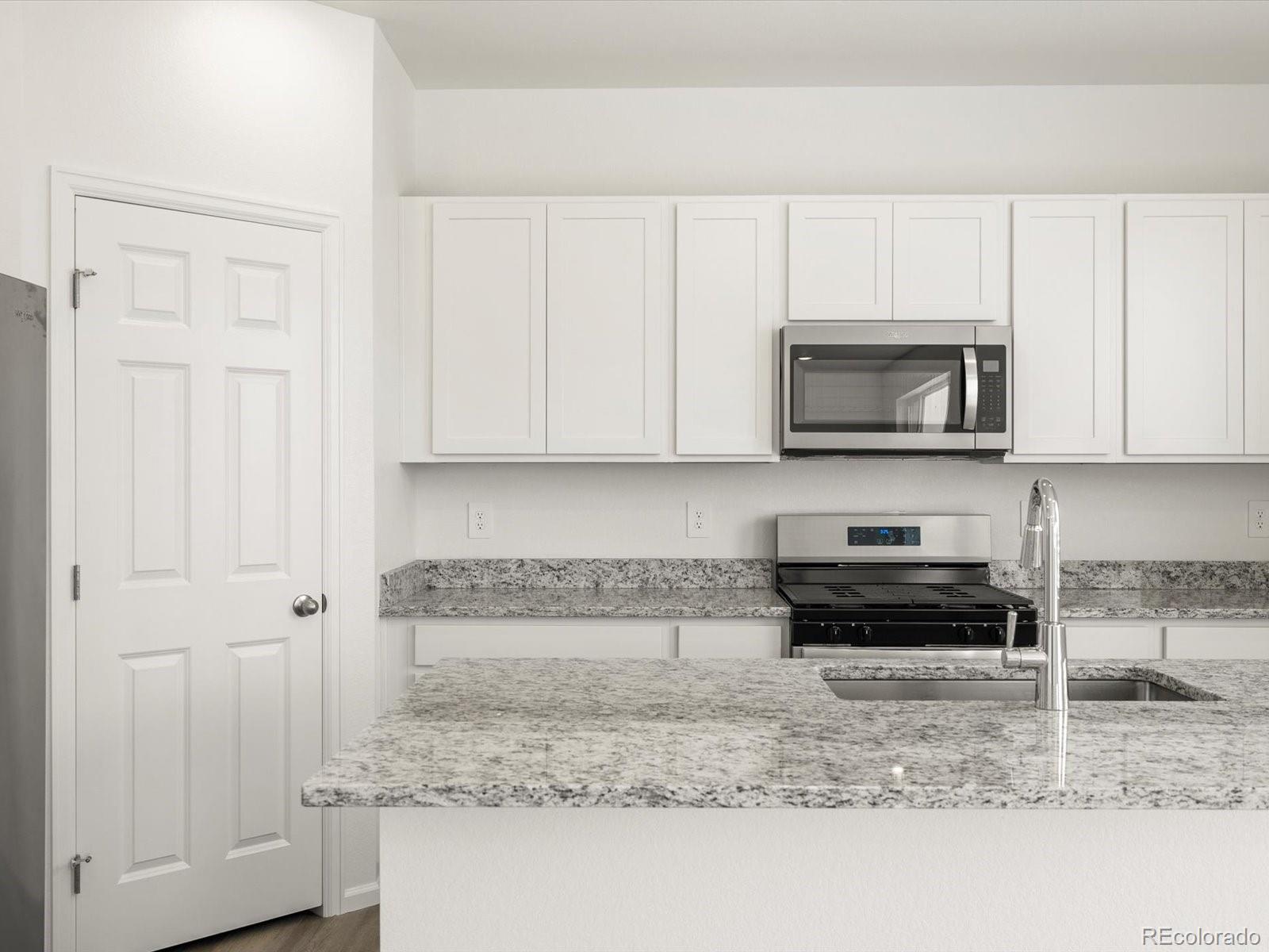 4694 Sugarcane Street