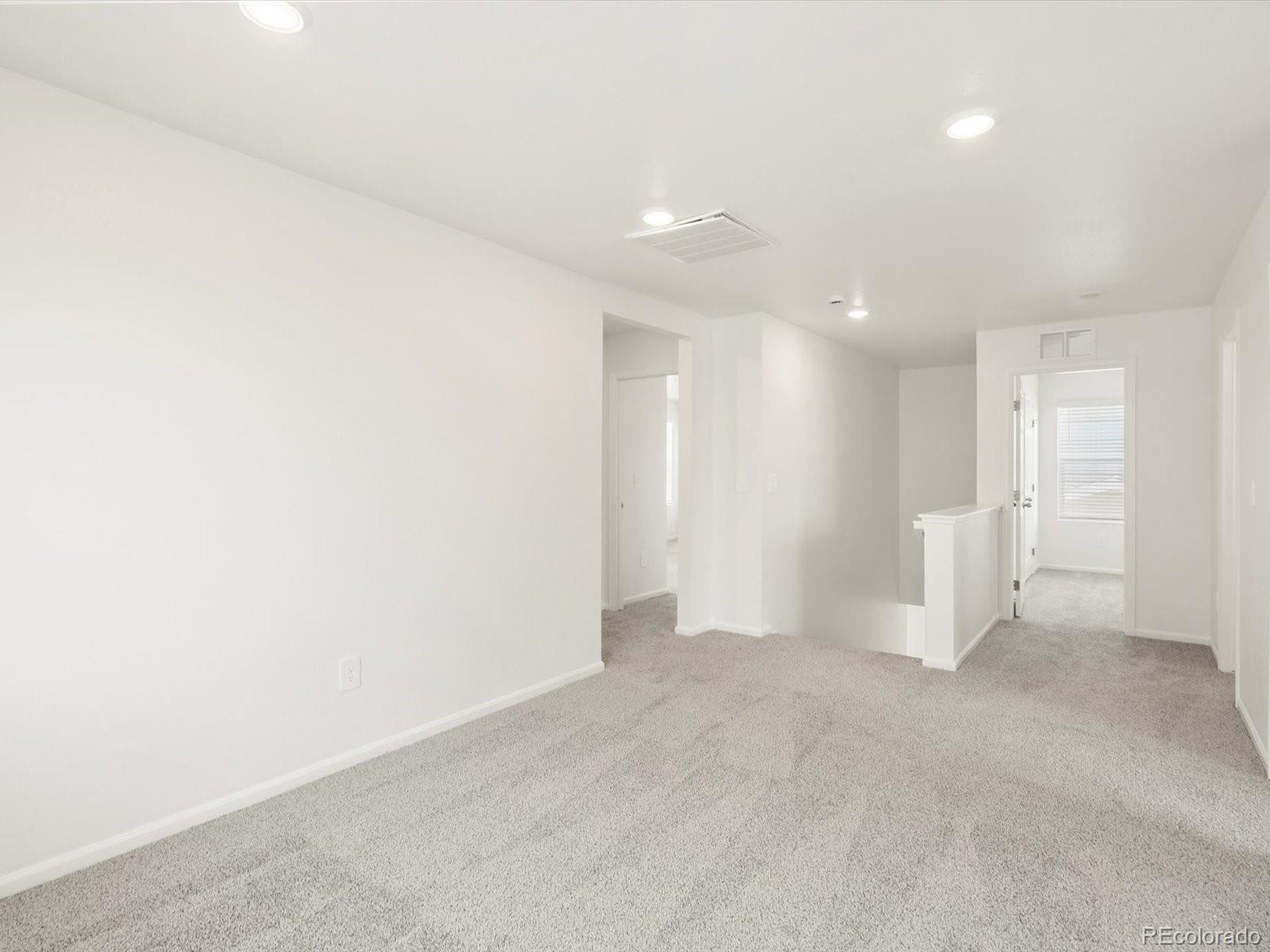 4694 Sugarcane Street