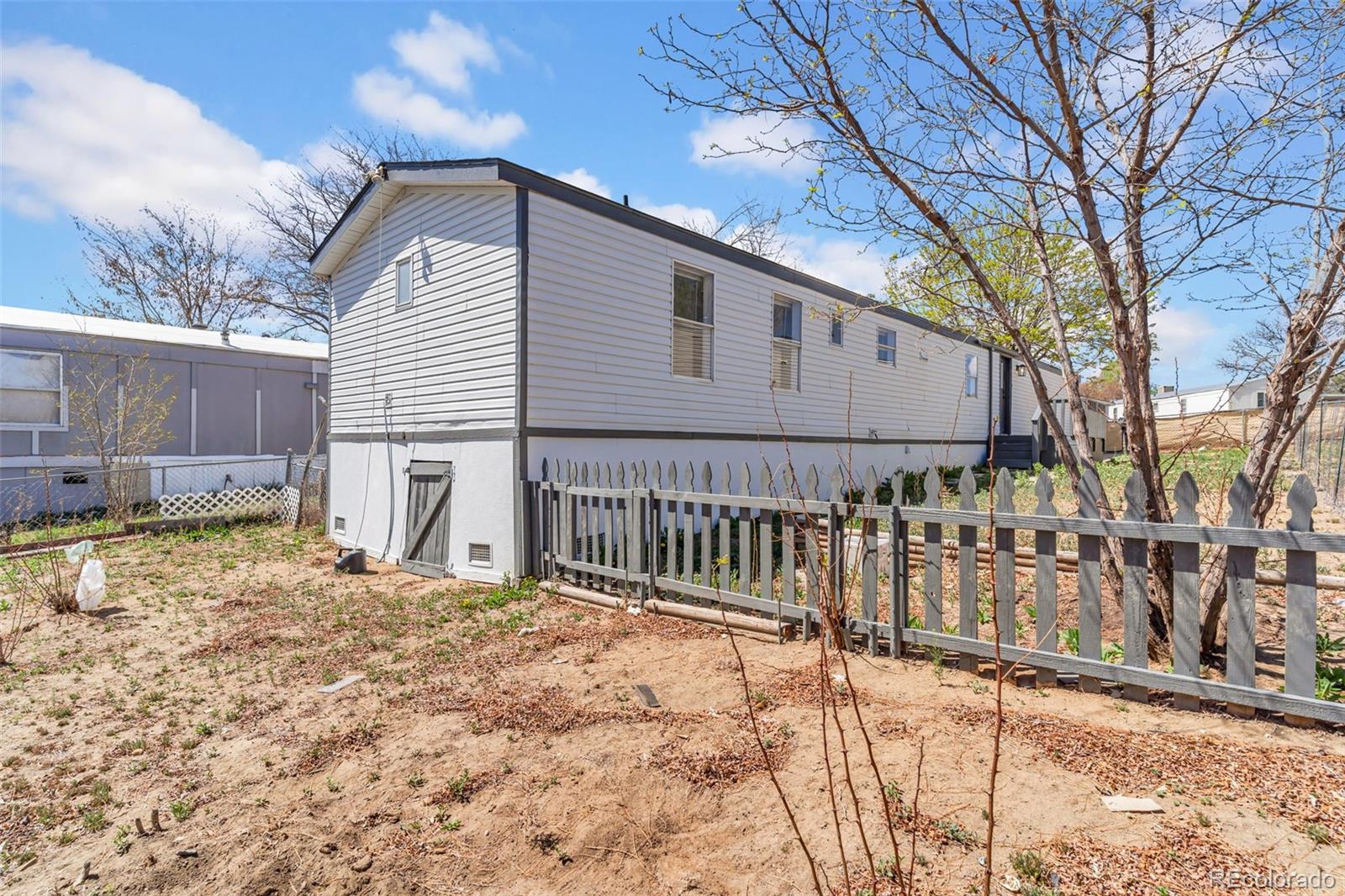 4210 E 100 TH Avenue