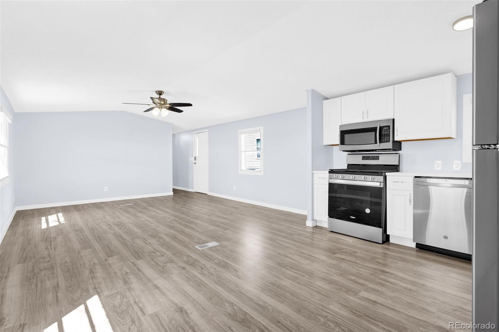 4210 E 100 TH Avenue