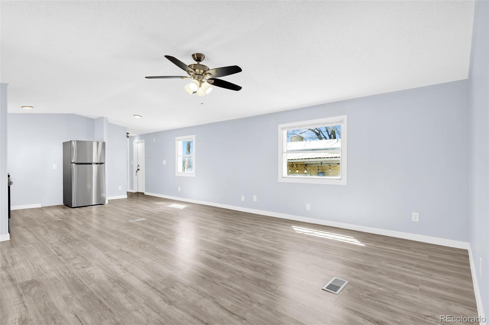 4210 E 100 TH Avenue