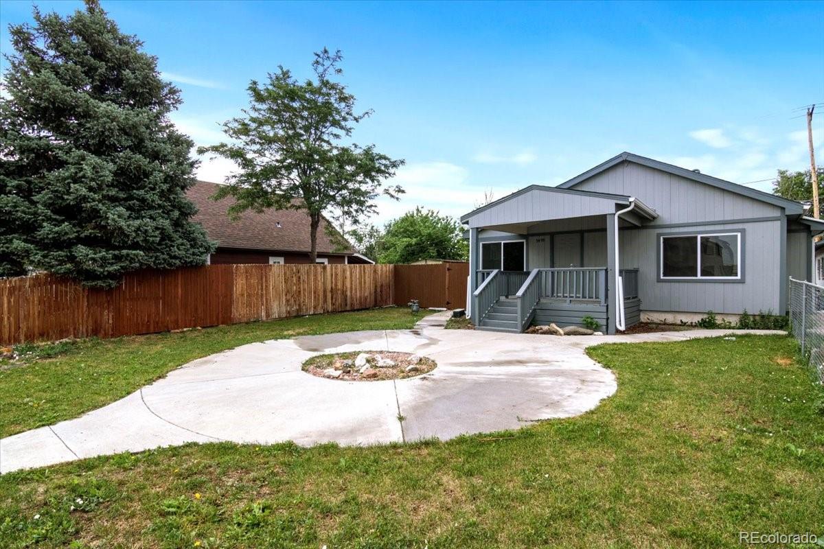 3490 W Exposition Avenue