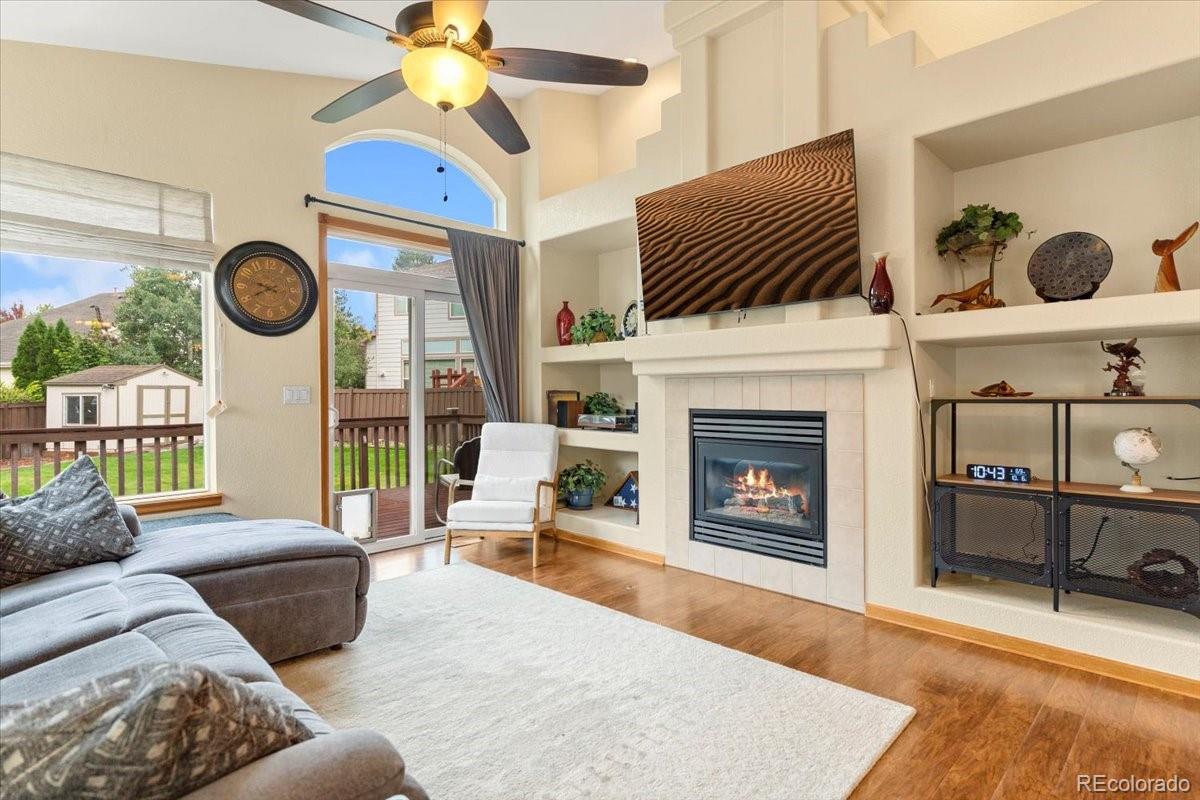 5564 S Fenton Street