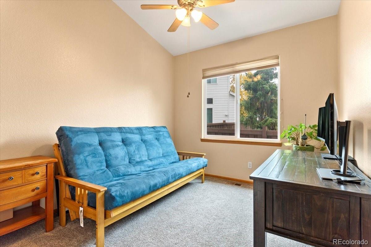 5564 S Fenton Street