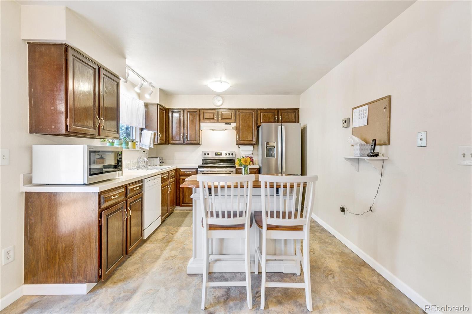 8218 Estes Court