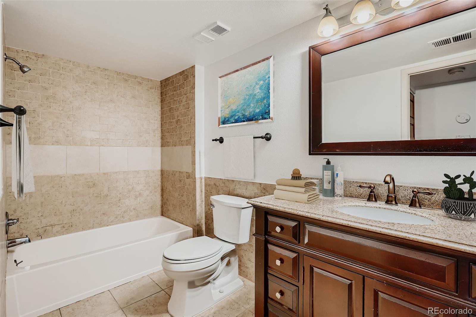 14282 E Tufts Place Unit: Q11