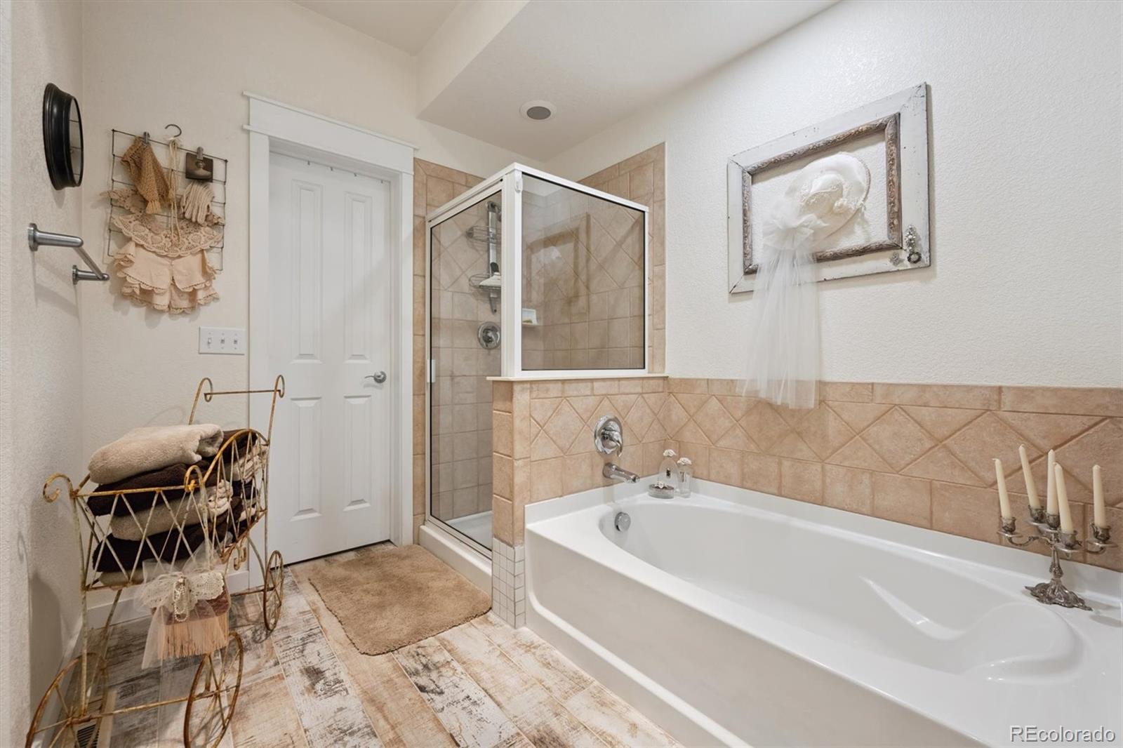 14000 Winding River Court Unit: V4