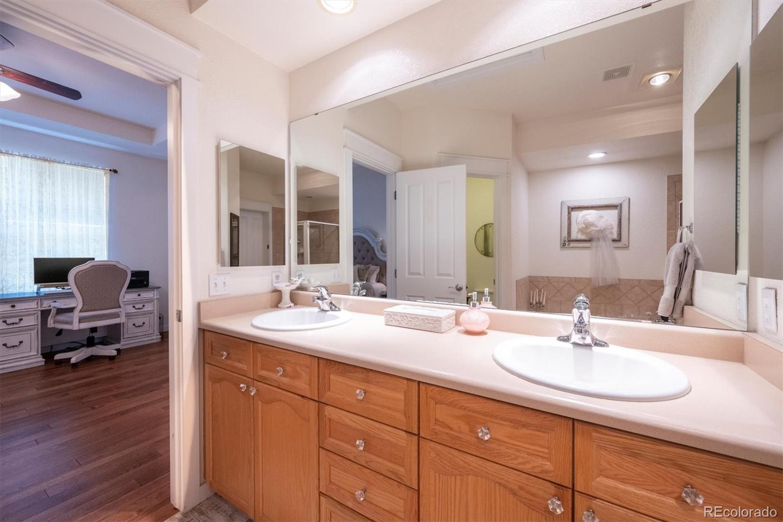 14000 Winding River Court Unit: V4