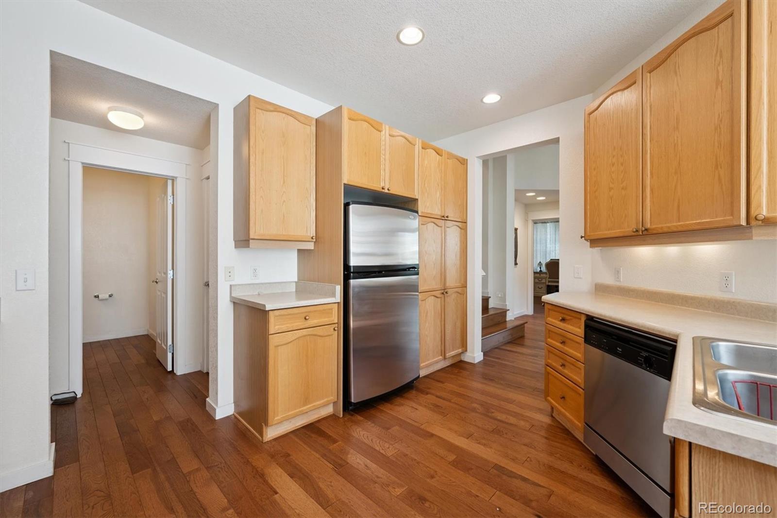 14000 Winding River Court Unit: V4