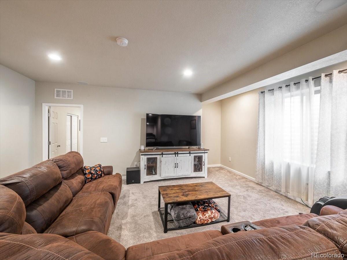 18189 W 85th Drive