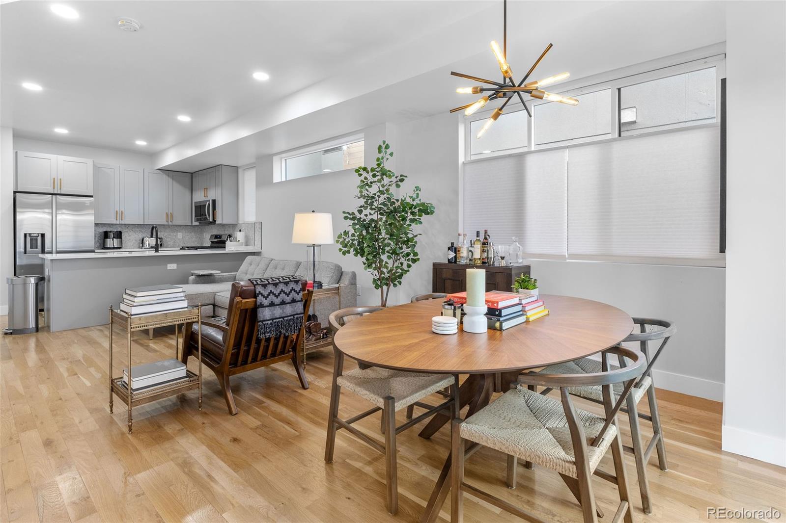 1409 Knox Court Unit: 2