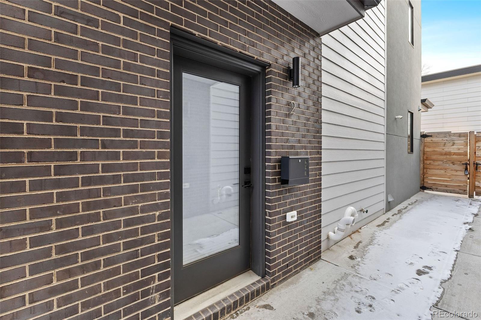 1409 Knox Court Unit: 2