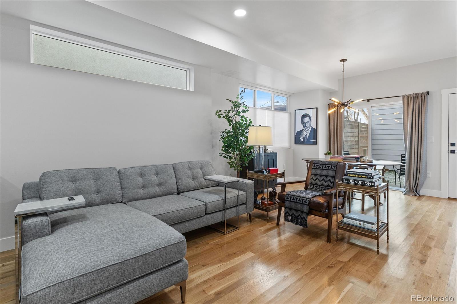 1409 Knox Court Unit: 2