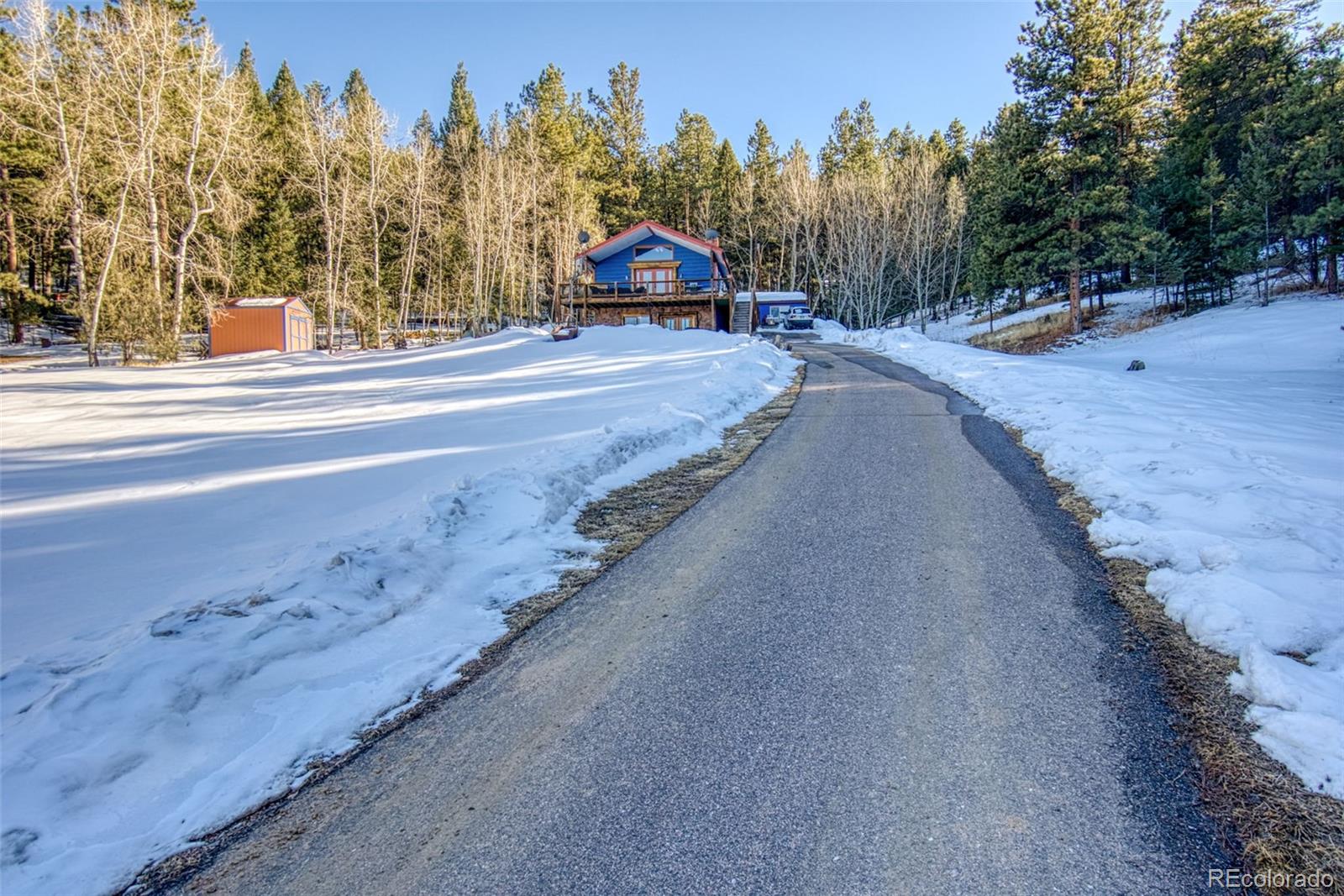 203 Lo Meadow Lane