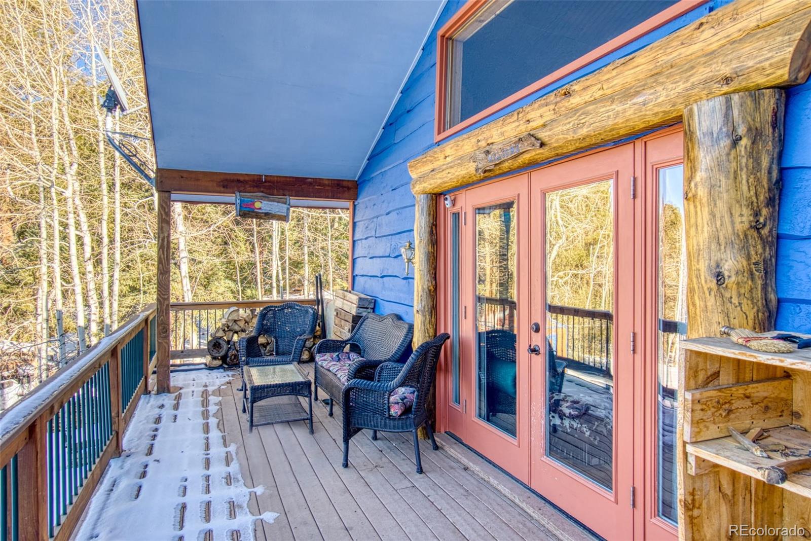 203 Lo Meadow Lane