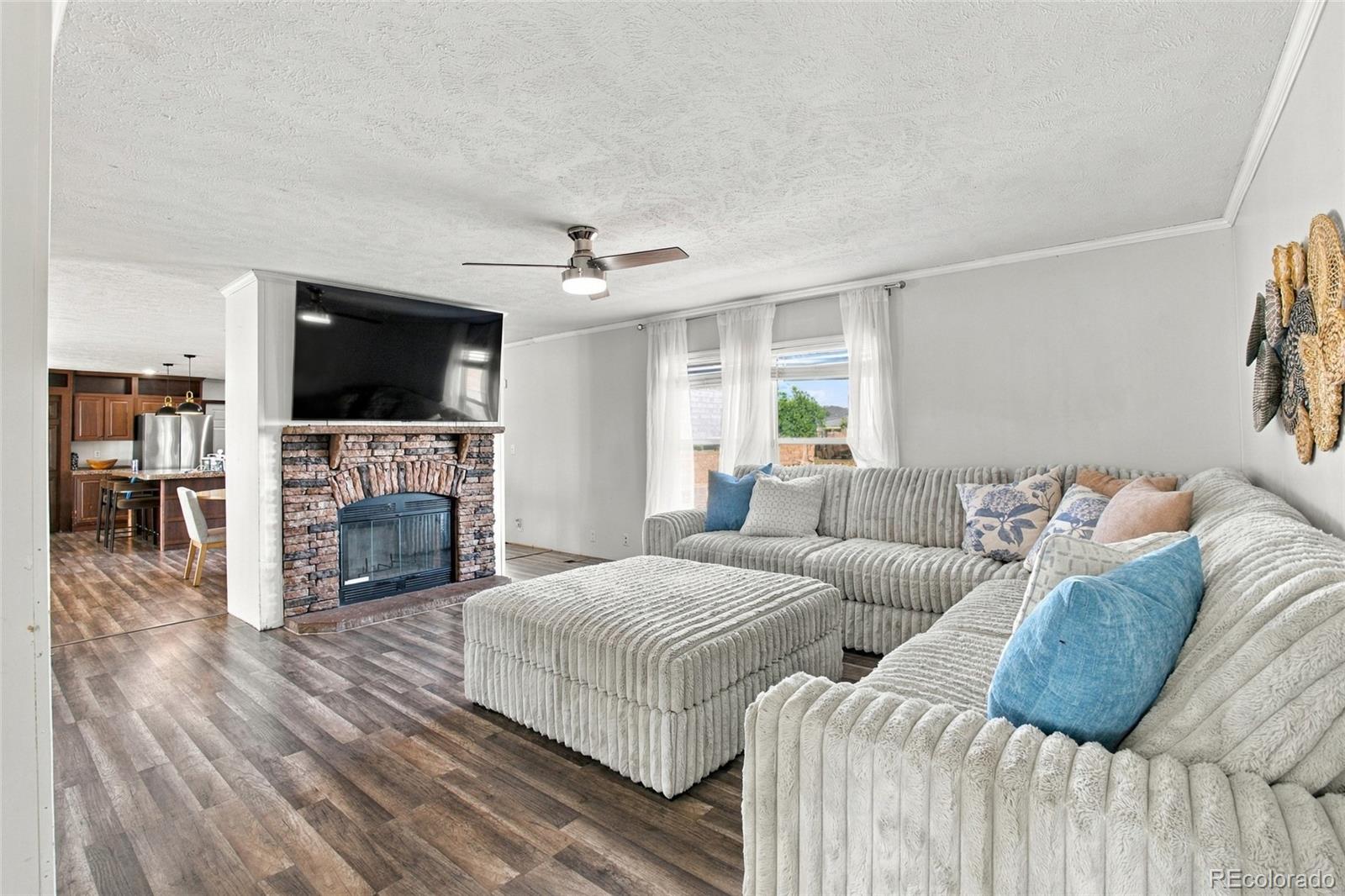 435 N 35th Avenue