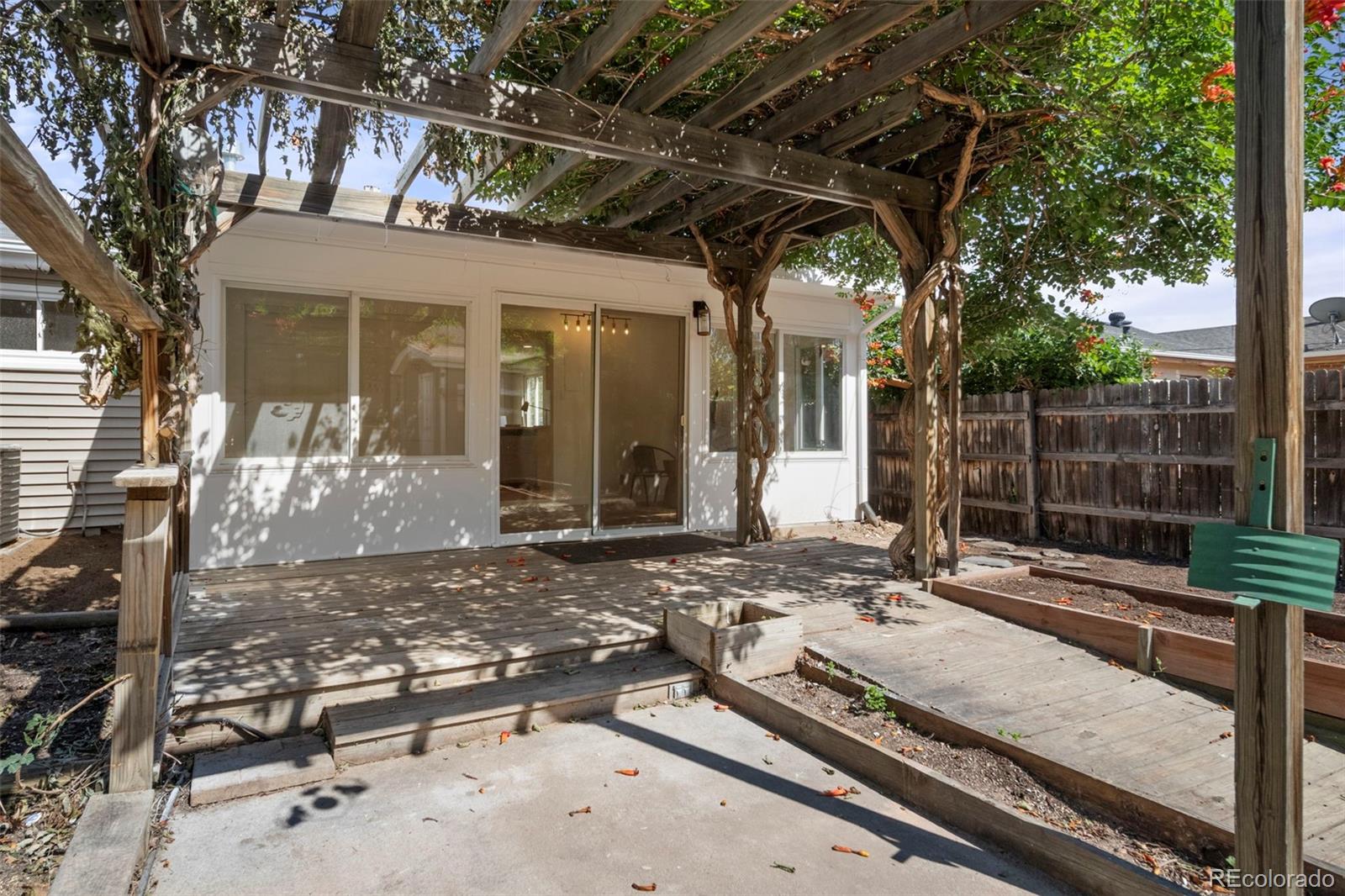 8041 Lowell Boulevard