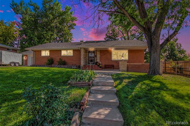 2724 S Ames Way