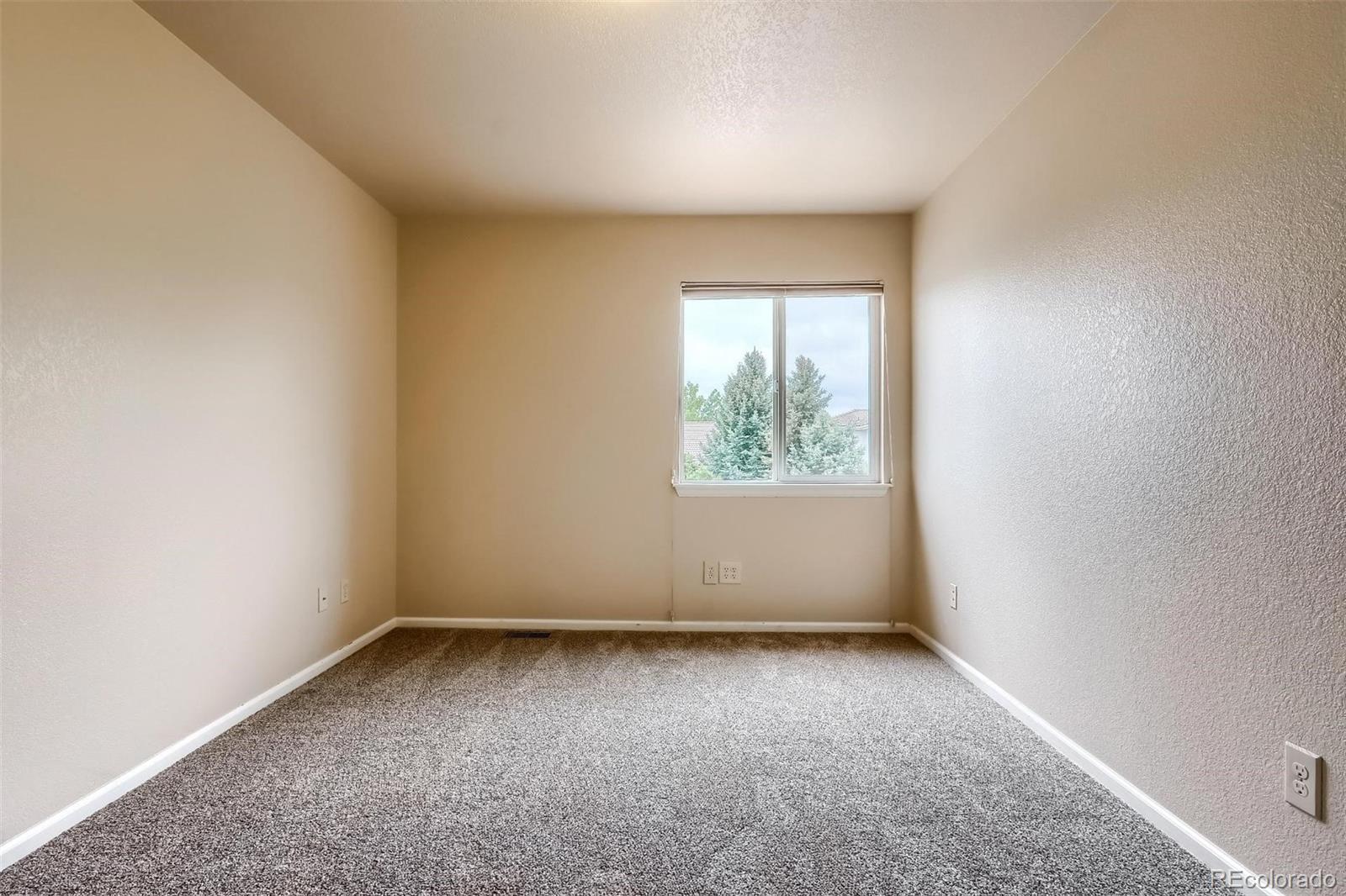 4507 Lyndenwood Point